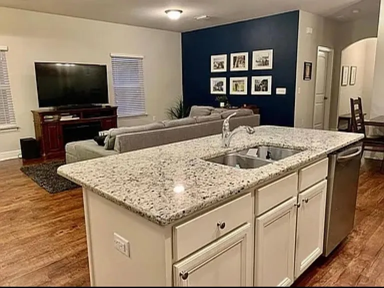 2598 Caldwell Cir — Photo 7