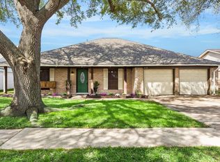 2710 Tyler Ln, Deer Park, TX 77536