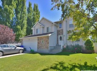 661 W 1875 N, Centerville, UT 84014