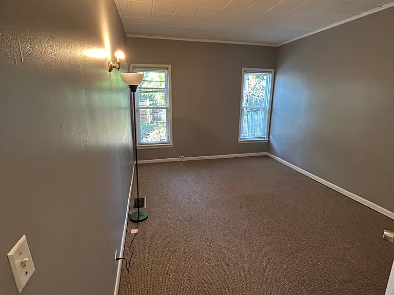 821 Forest Ave #1 — Photo 18