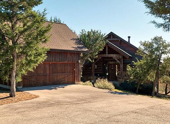 3rd image of 7225 Trident Ln