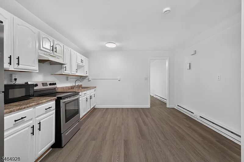 1 bed, 1.0 bath, $1,450 — Photo 3