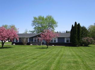 11615 Marion Center Rd, Hoagland, IN 46745