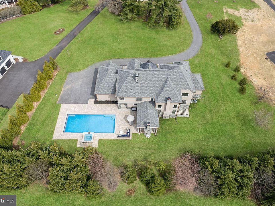 12404 Hunters Gln, Owings Mills, MD 21117 Zillow