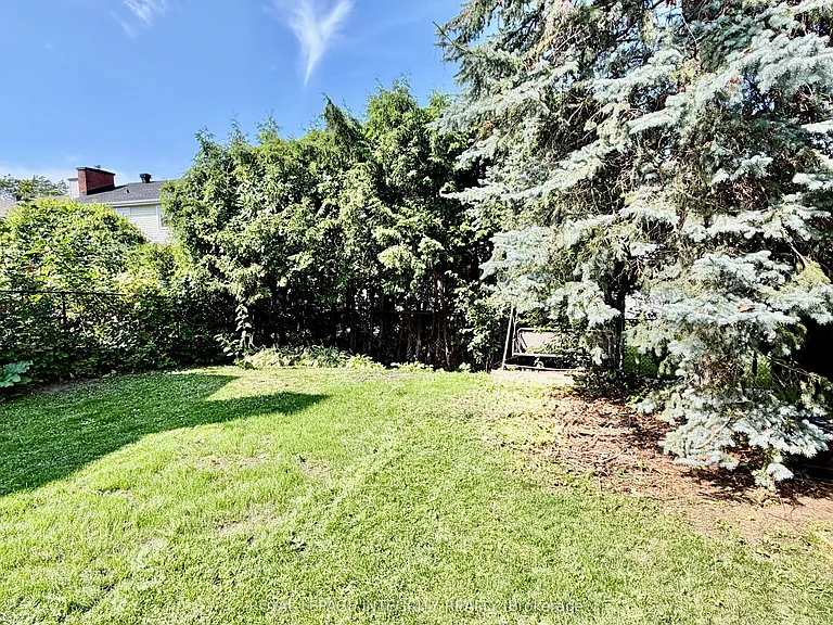 1039 Karsh Dr — Photo 37
