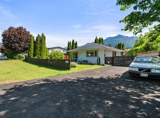 435 Hemlock Ave, Hope, BC V0X 1L0
