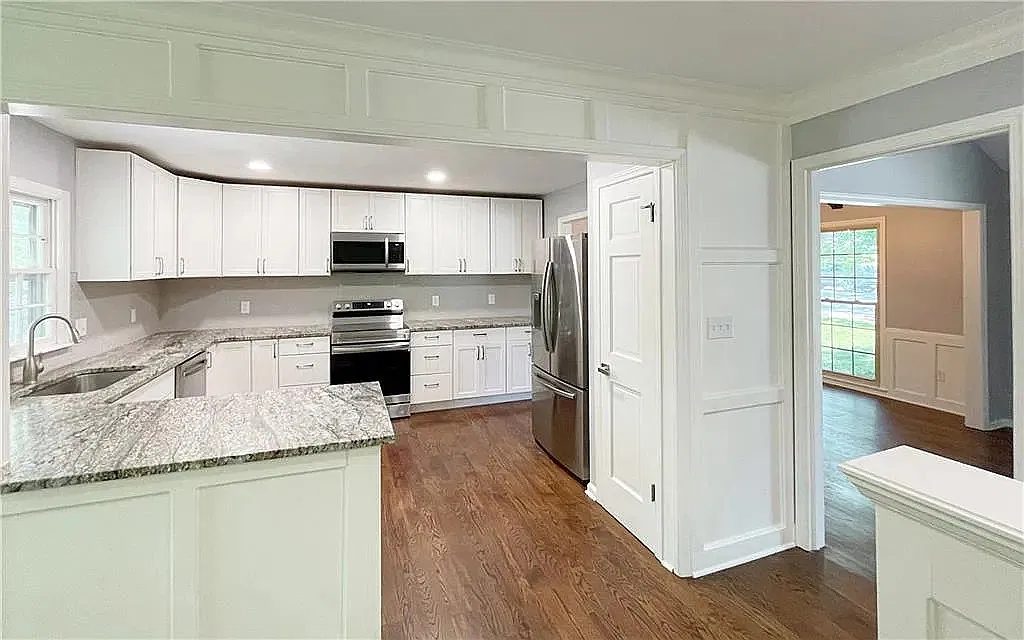 10020 Oakridge Drive - 1 — Photo 3