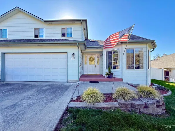 1910 Gateway Dr, Lewiston, ID 83501