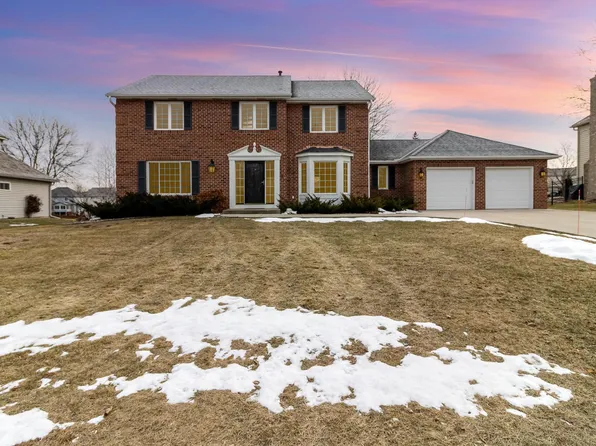 13752 Danbury Path, Rosemount, MN 55068