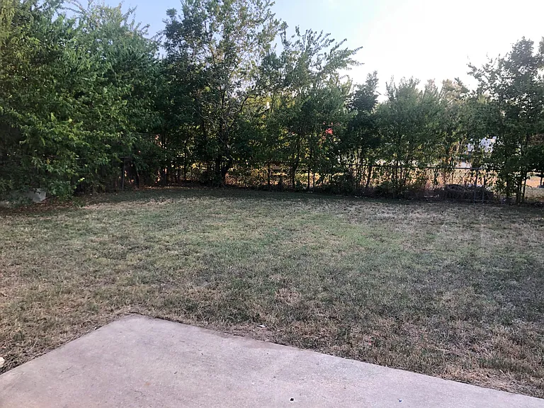 6503 Porter St — Photo 8