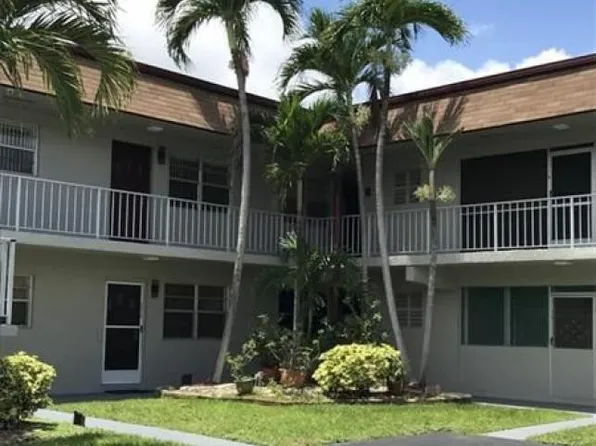 2050 NW 81st Avenue #226, Pembroke Pines, FL 33024