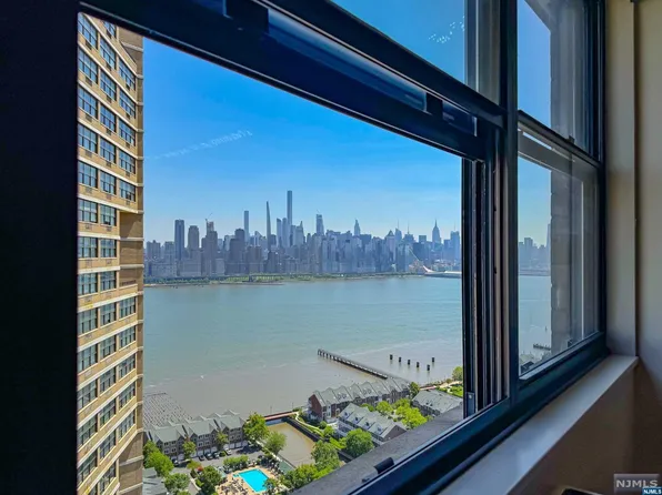 7000 Boulevard East Unit 33B, Guttenberg, NJ 07093