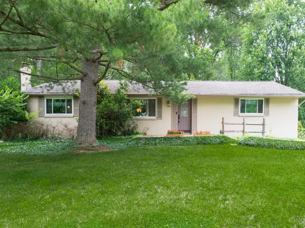 1388 Wade Rd, Milford, OH 45150