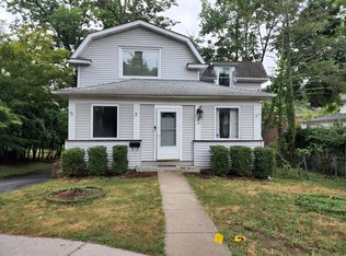 7 Colonial Rd, Morristown, NJ 07960