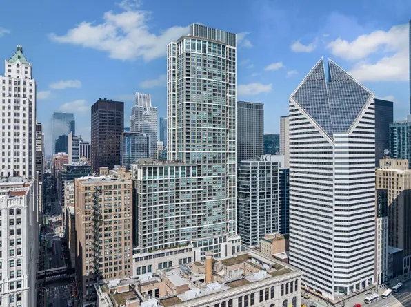 130 N Garland Ct APT 4101, Chicago, IL 60602