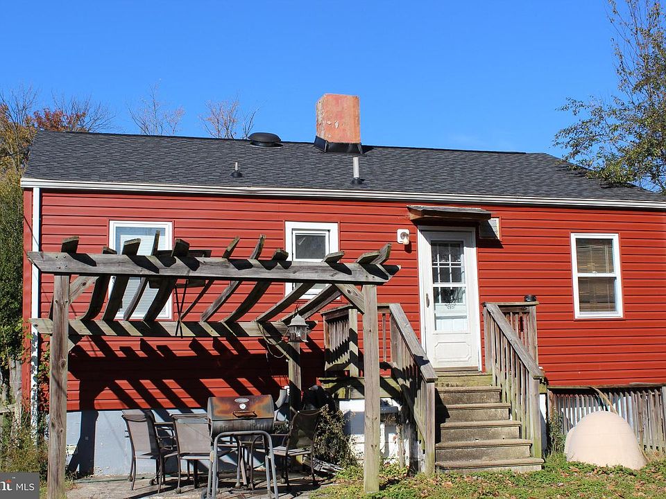 2nd image of 5719 Newholme Ave
