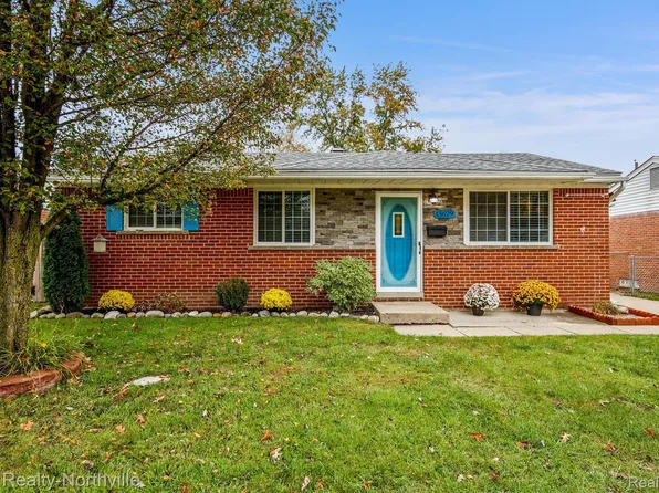 13629 Cogswell St, Romulus, MI 48174