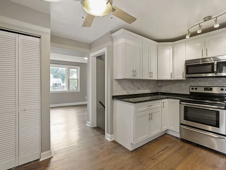 4411 Reamy Dr — Photo 14