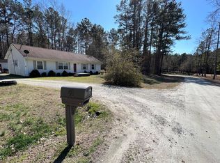 91 Blueberry Ct, Lawrenceville, VA 23868