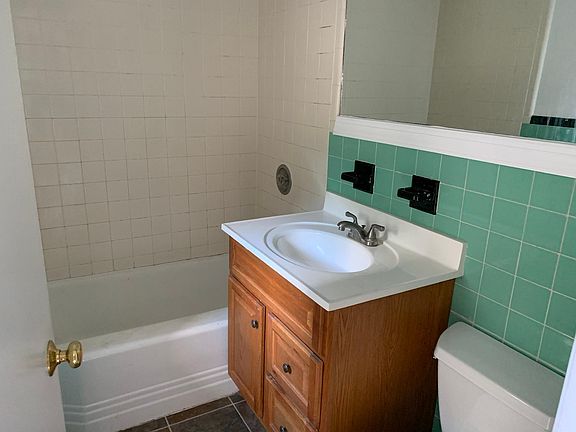 5th image of 152 Prospect St Floor 1