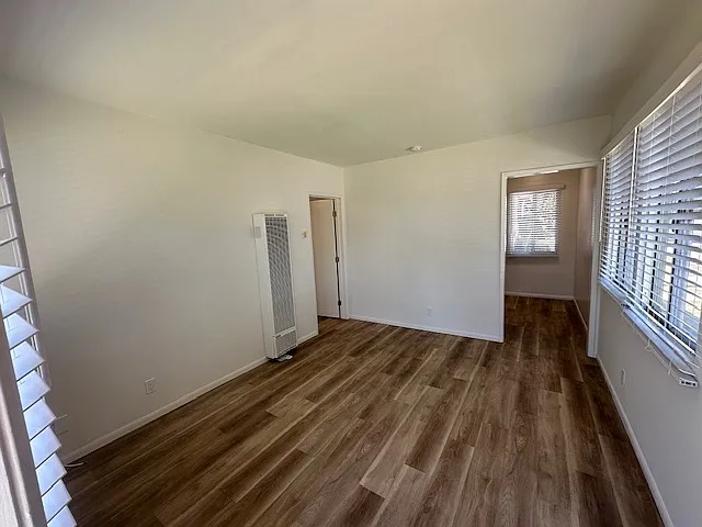 4038 1/2 Manhattan Beach Blvd — Photo 4