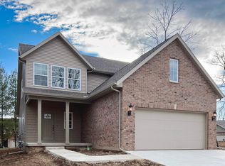 7622 N Walnutbend Dr #28, Peoria, IL 61615