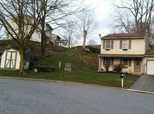 46 Sunrise Ter, Millersville, PA 17551
