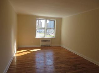 2634 West St APT 4A, Brooklyn, NY 11223