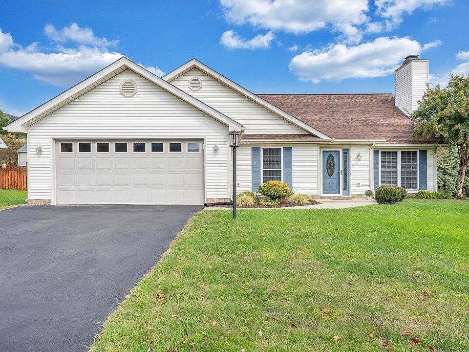 1st image of 5014 Orchard Park Dr