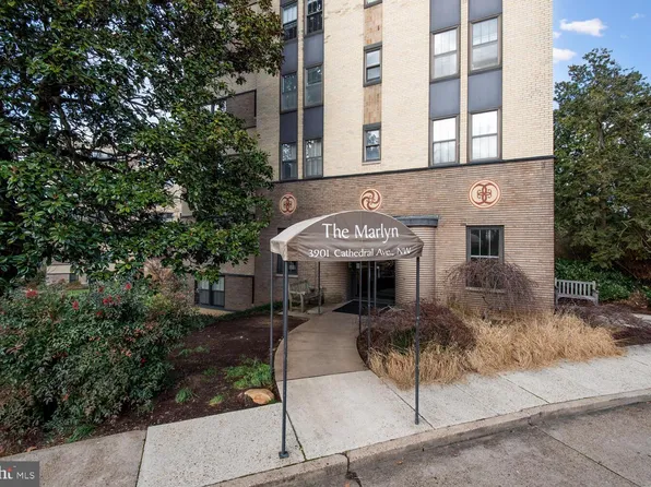 3901 Cathedral Ave NW #318, Washington, DC 20016