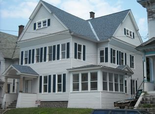 21 Academy St, Amsterdam, NY 12010