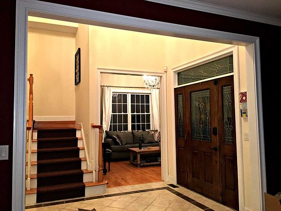 3rd image of 25 Regan Way