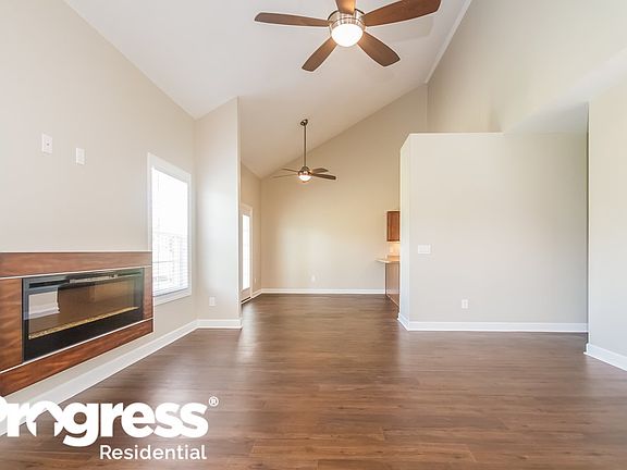 3rd image of 4859 Beryl Dr