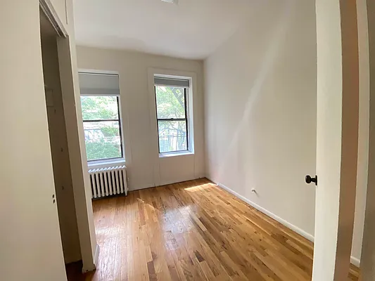 Rented by Best Apartments North Inc | media 36