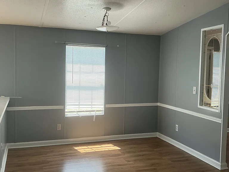 Walker Dr — Photo 16