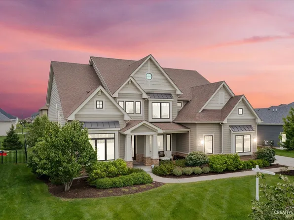 4312 Chinaberry Ln, Naperville, IL 60564