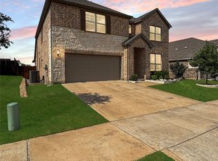 2219 Wellington Ln, Corinth, TX 76210