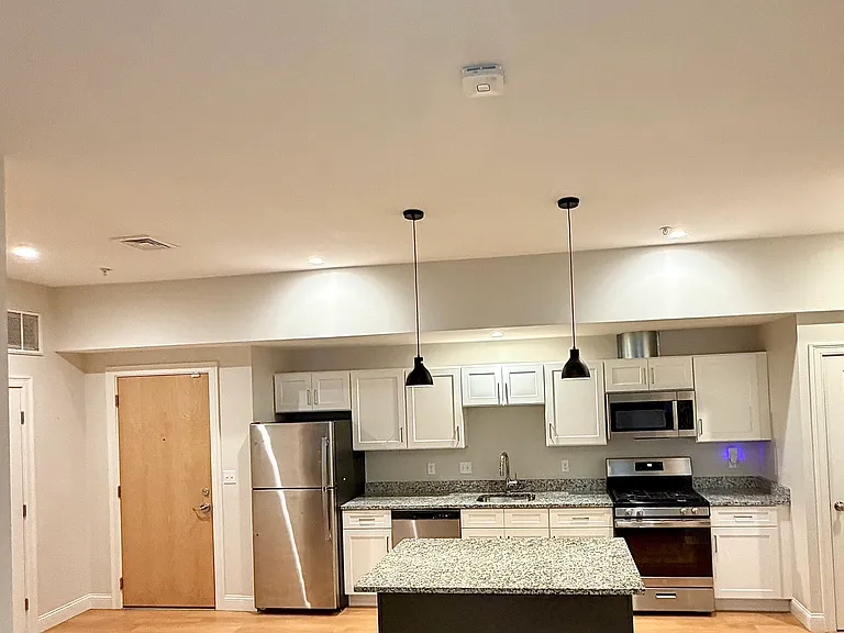 816 Brayton Point Rd #15 — Photo 8