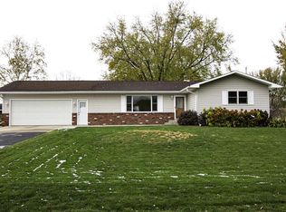 486 Sycamore St, Onalaska, WI 54650