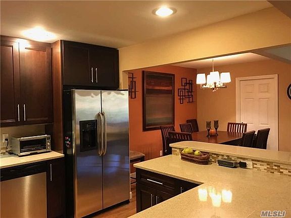 5th image of 13-38 Bell Blvd #2