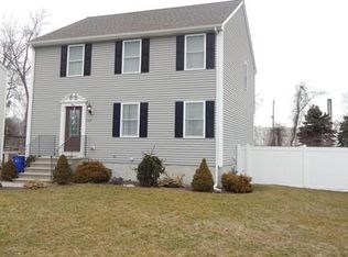 530 Stevens St, Fall River, MA 02721