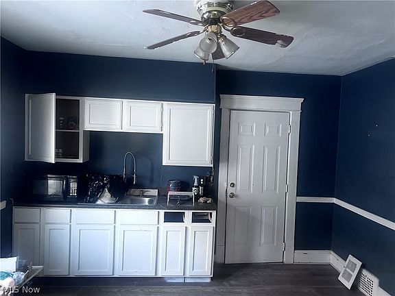 2nd image of 11432 Continental Ave