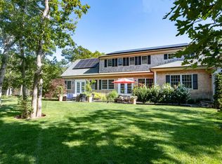 14 N Bog Rd, Edgartown, MA 02539