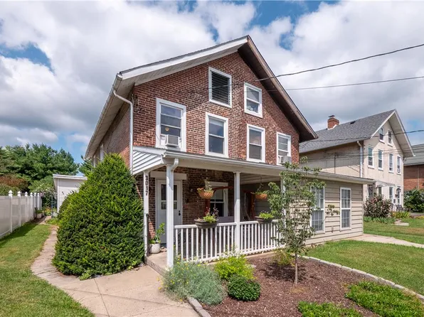 3017 N 3rd St, Whitehall, PA 18052