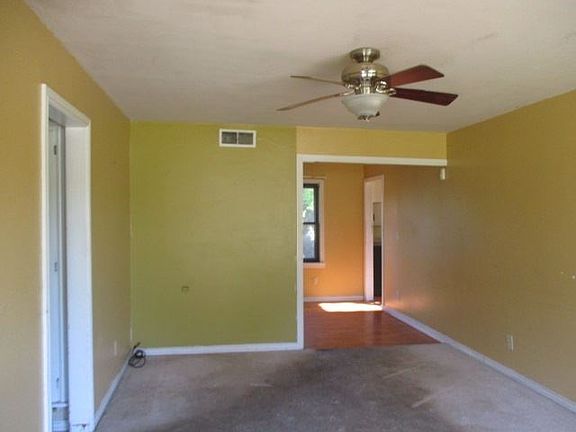 3rd image of 3150 NW Kinyon Ave