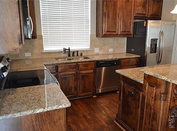 3rd image of 2500 Rockbrook Dr #6A-76
