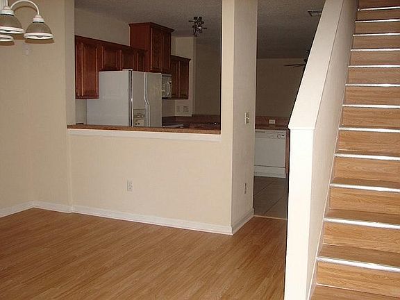 5th image of 5862 Nature Terrace Cv #5862