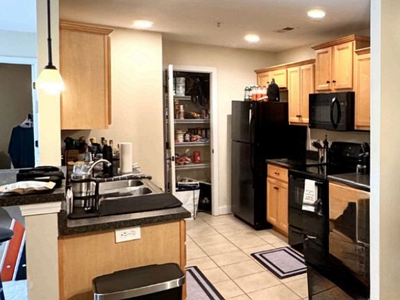 2nd image of 102 Capstone Dr Unit 2