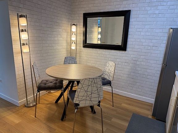 3rd image of 150 W 51st St APT 1524
