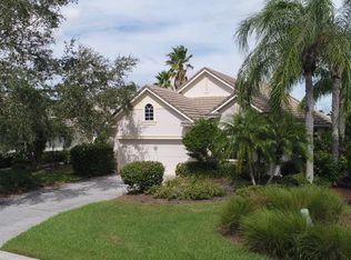 6647 Oakland Hills Dr, Lakewood Ranch, FL 34202